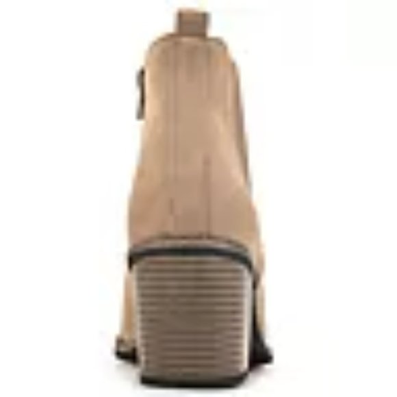COPY - White Mountain Ladies Ankle Boots - Size 7 - Tan - Brand New - Picture 4 of 5